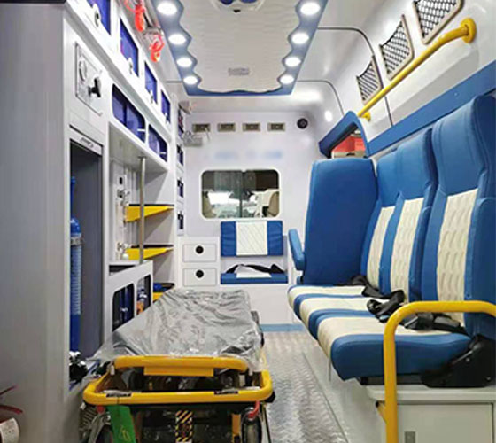 突泉县车辆内部展示